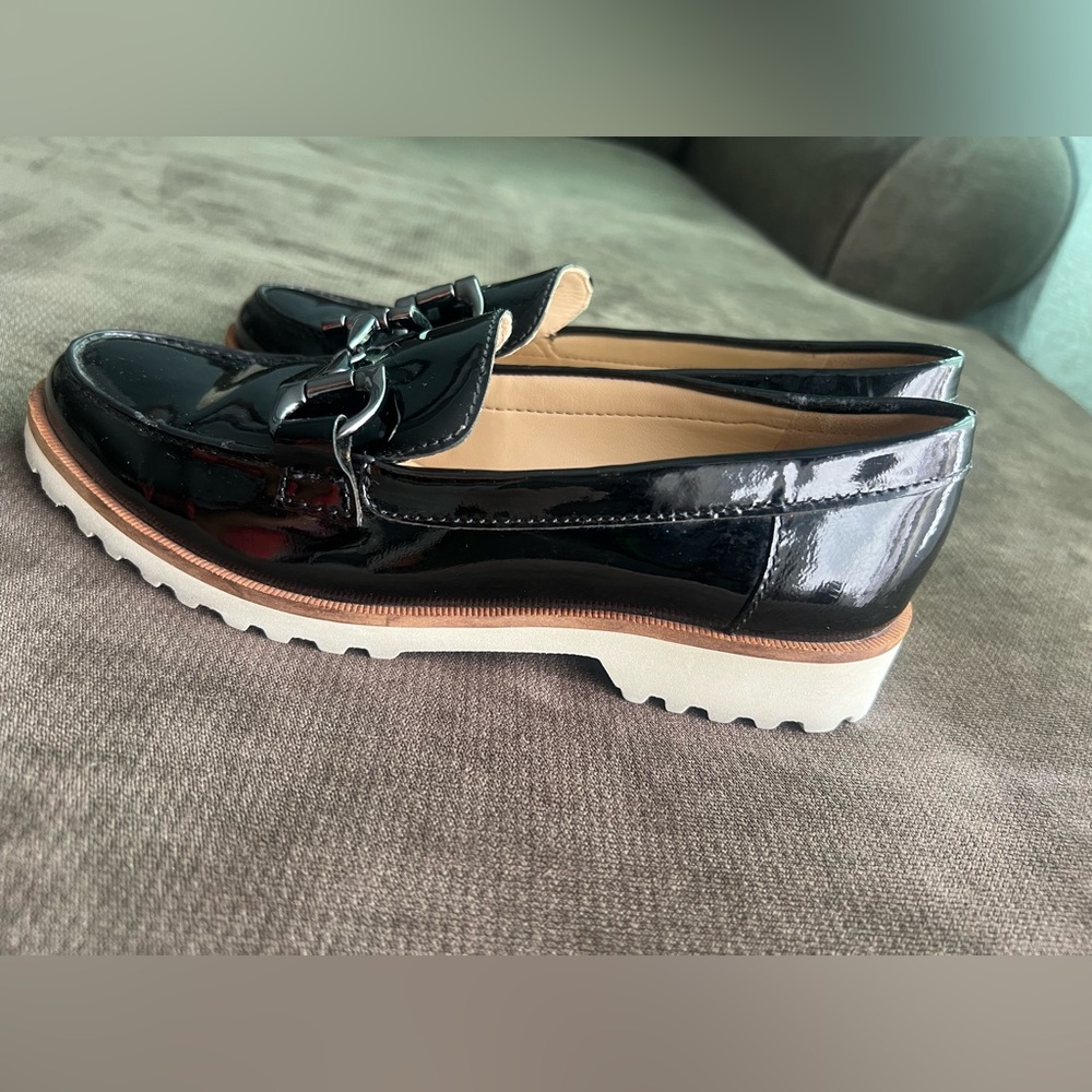 Karl Lagerfeld Shiny Black Loafers for Women - Picture 3 of 6